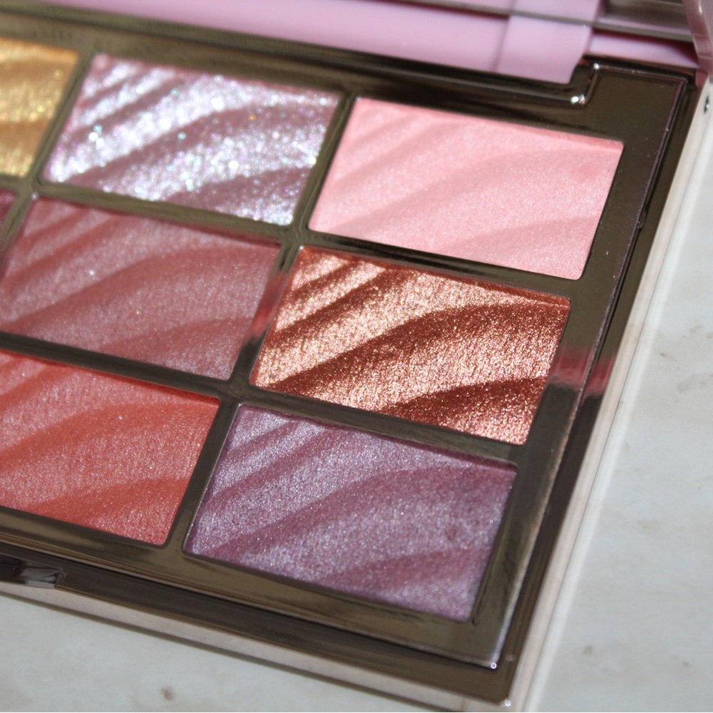 Ciaté London Velvet Eyeshadow Palette - Picture 10 of 16